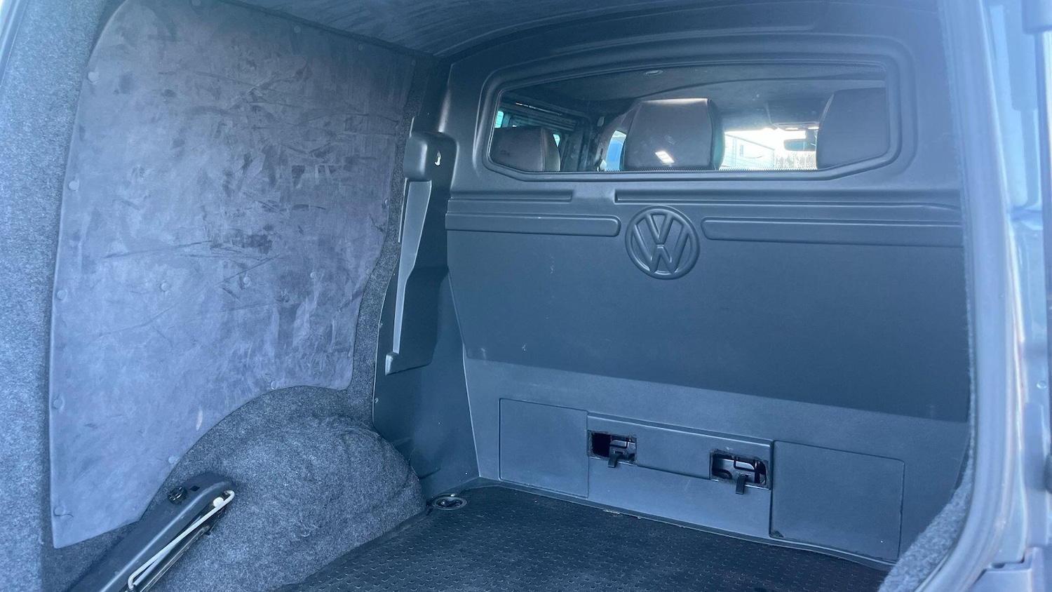 Used Volkswagen Transporter 2020 for sale - 76823848: Photo 23