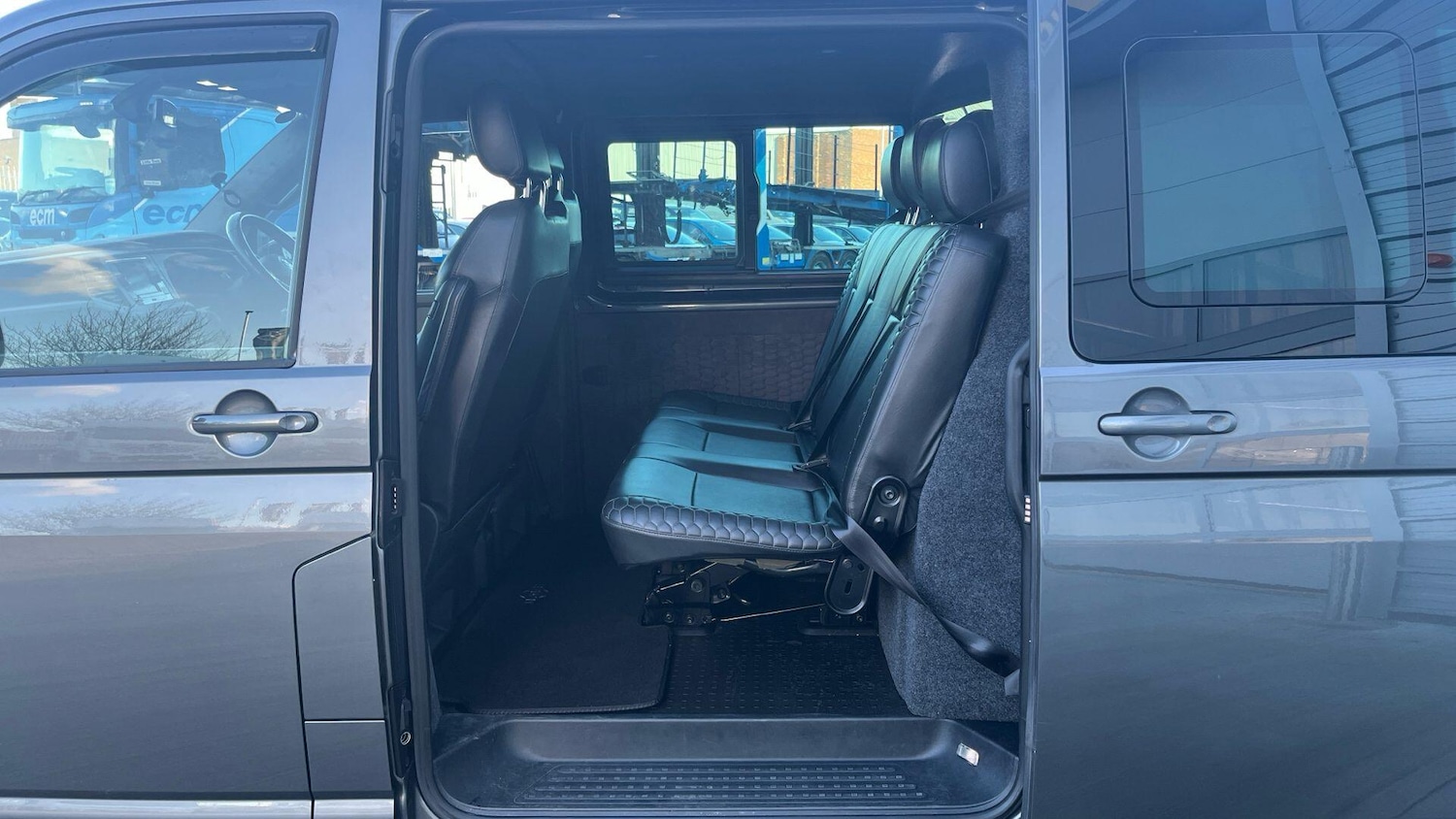 Used Volkswagen Transporter 2020 for sale - 76823848: Photo 25