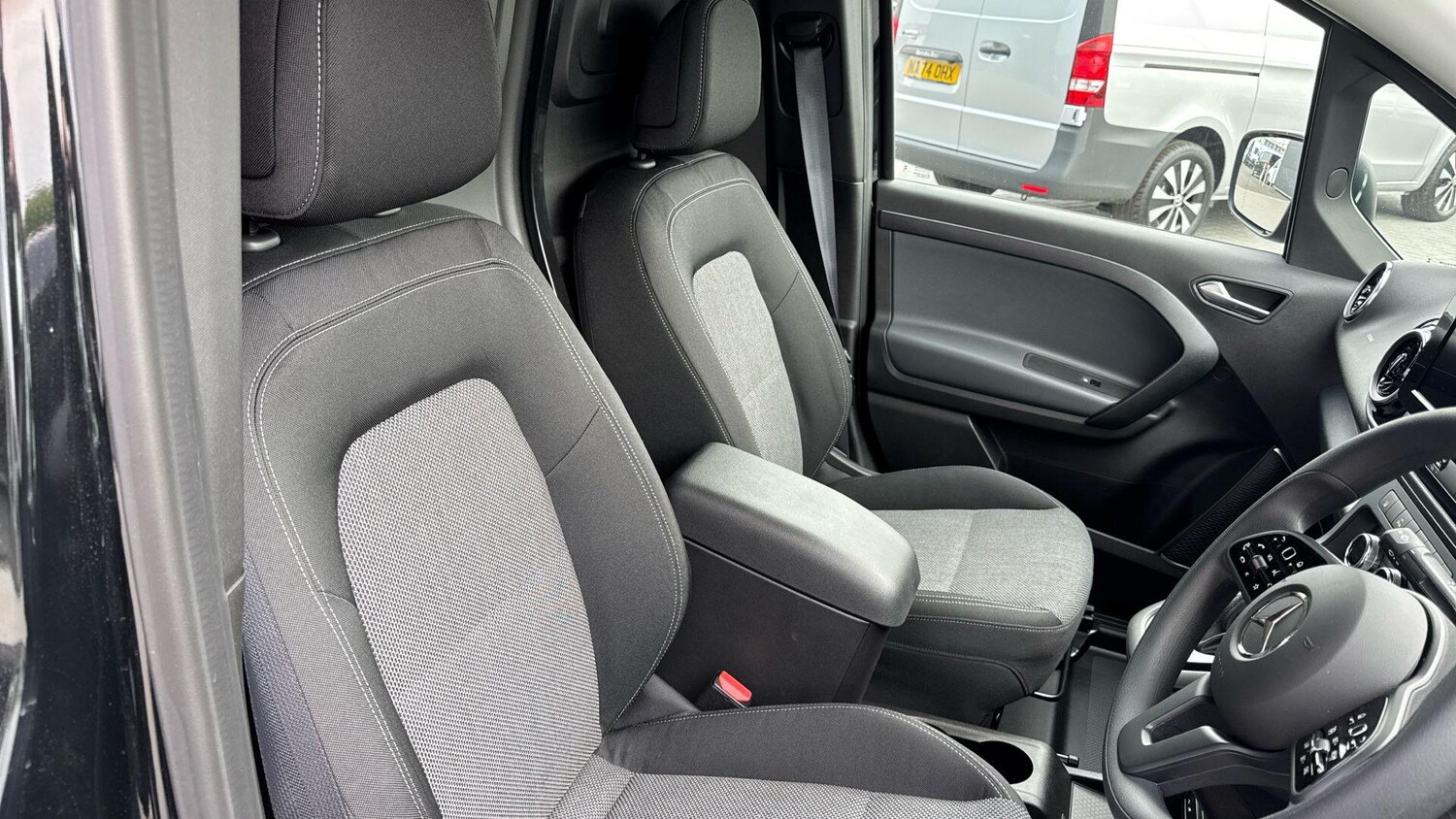 Used Mercedes-Benz Citan 2024 for sale - 76975975: Photo 9