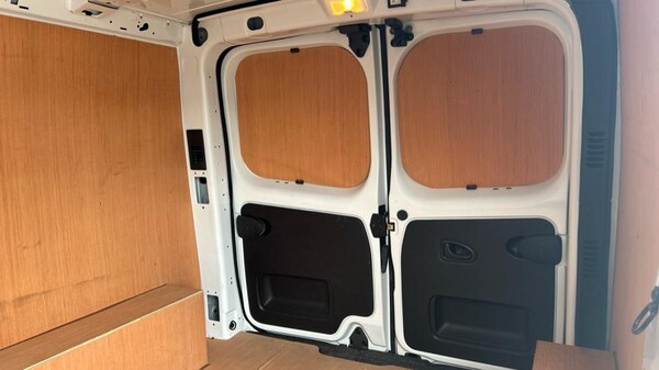 Used Renault Trafic 2023 for sale - 75400924: Photo 30