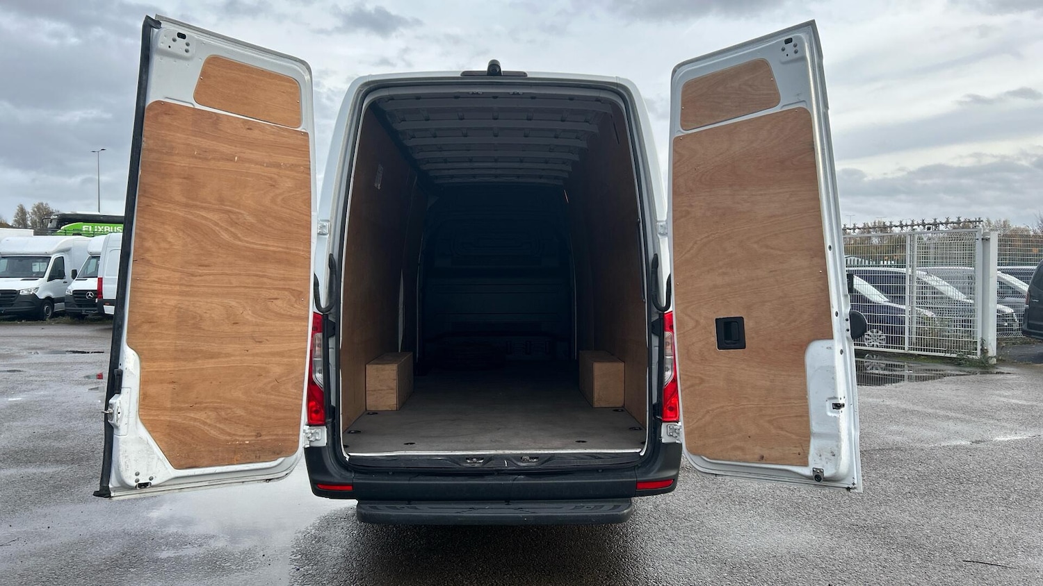 Used Mercedes-Benz Sprinter 2024 for sale - 76584781: Photo 10