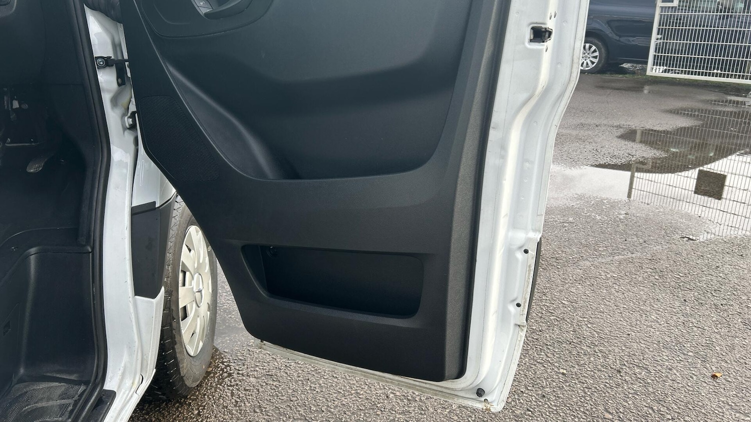 Used Mercedes-Benz Sprinter 2024 for sale - 76584781: Photo 16