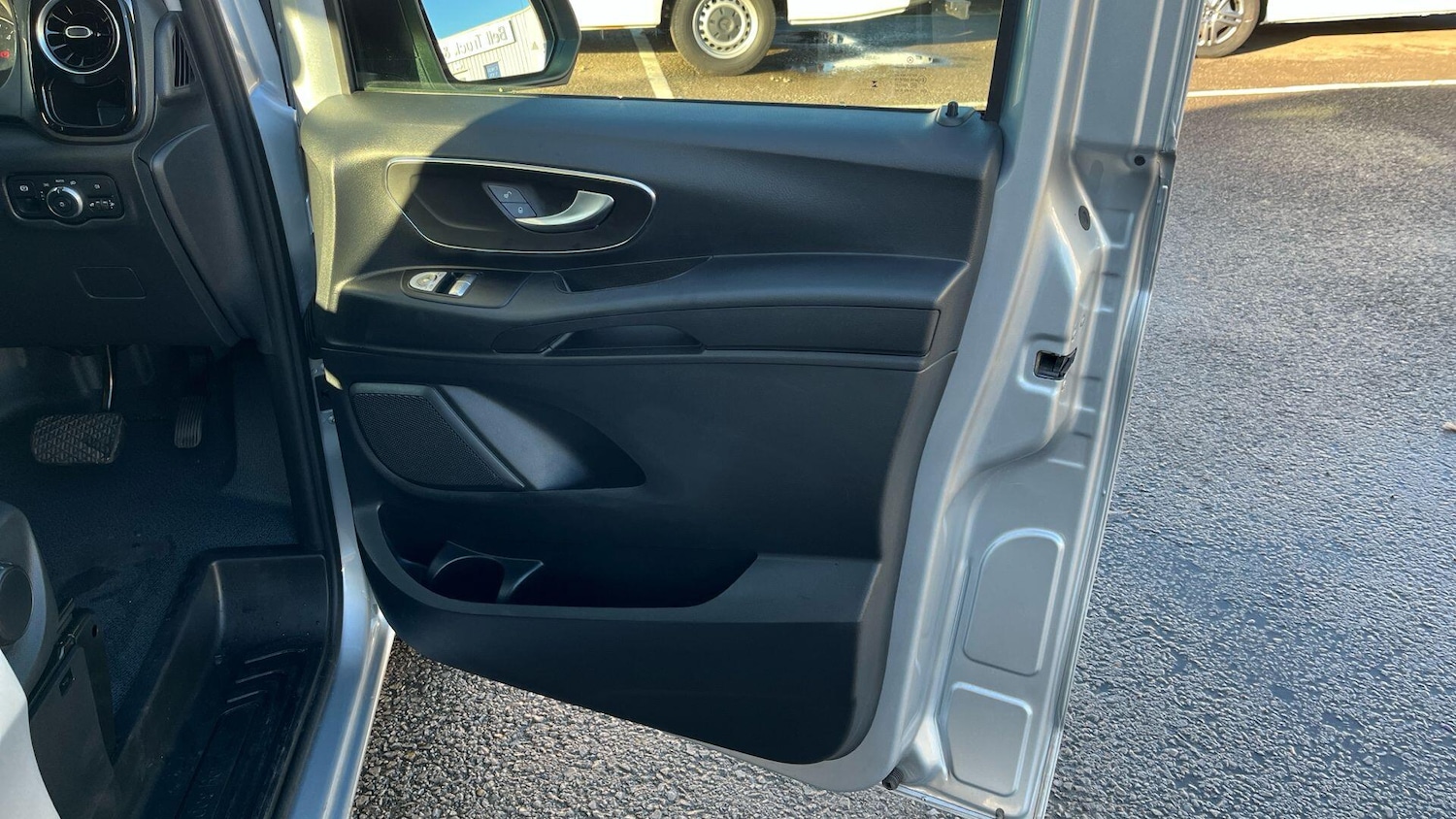 Used Mercedes-Benz Vito 2025 for sale - 76824430: Photo 21