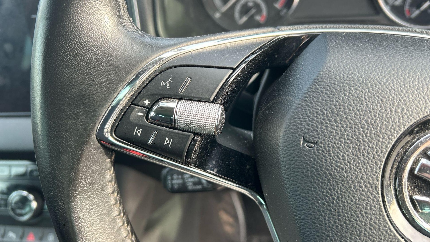 Used Skoda Karoq 2021 for sale - 76913001: Photo 14