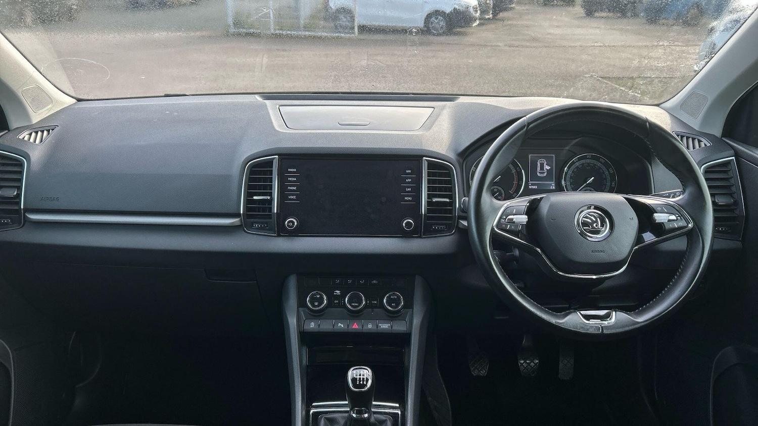 Used Skoda Karoq 2021 for sale - 76913001: Photo 3