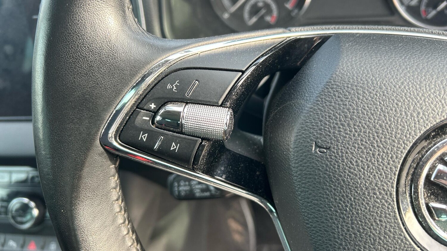 Used Skoda Karoq 2021 for sale - 76913001: Photo 47