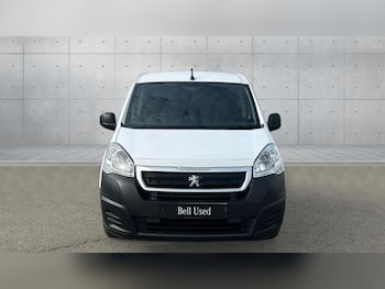 Used Peugeot Partner 2018 for sale - 76239259: Photo