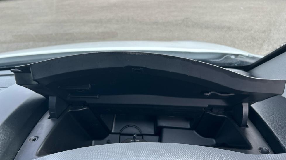 Used Peugeot Partner 2018 for sale - 76239259: Photo 31