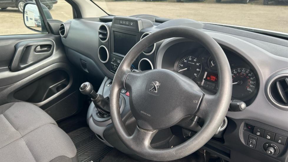 Used Peugeot Partner 2018 for sale - 76989998: Photo 13