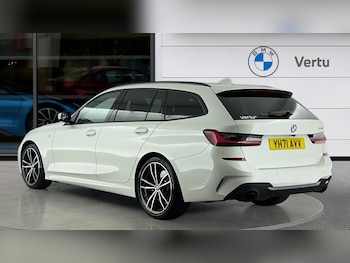 Used BMW 3 Series 2021 for sale - 79232436: Photo