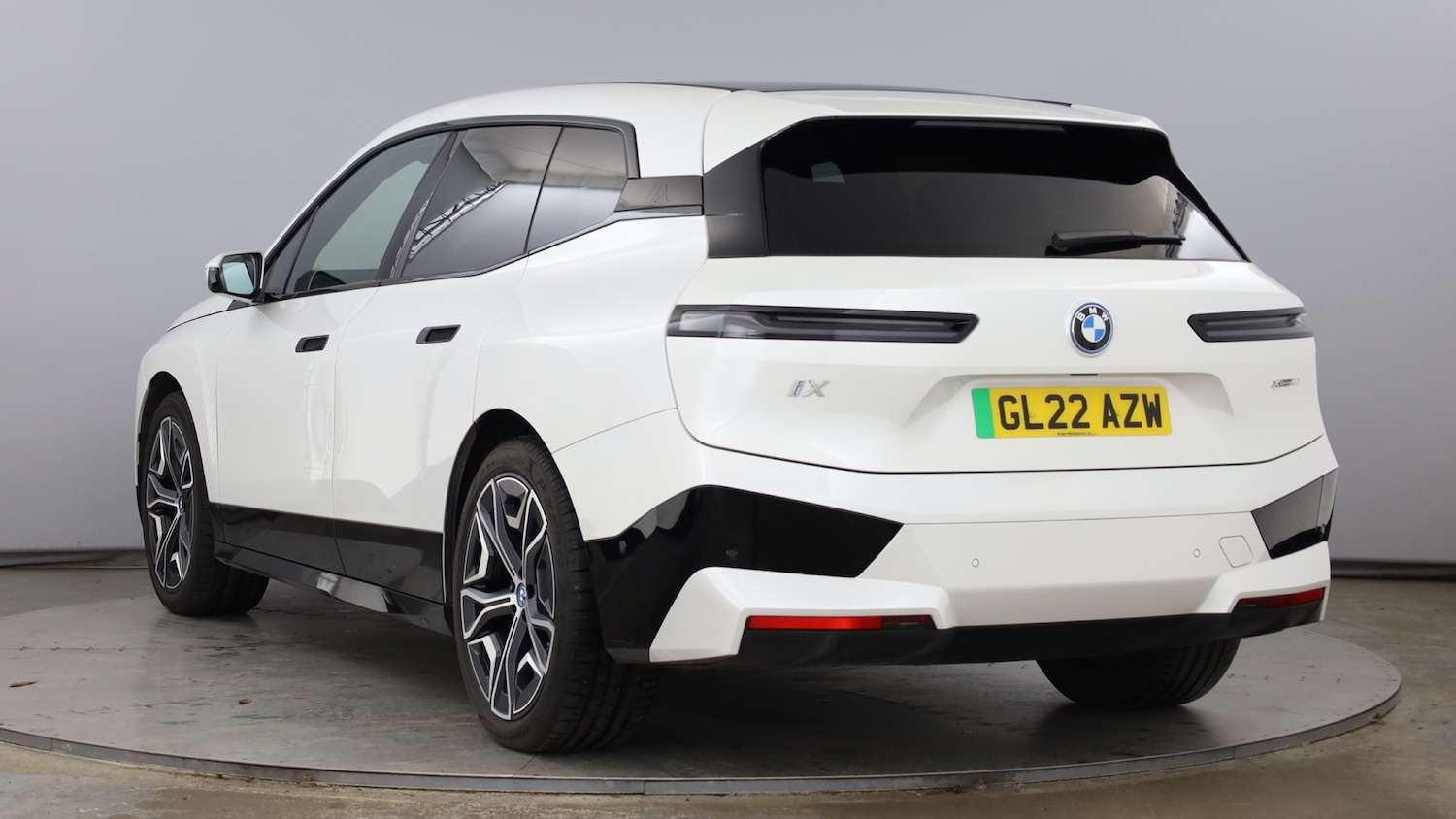 Used BMW iX 2022 for sale - 77617724: Photo 2