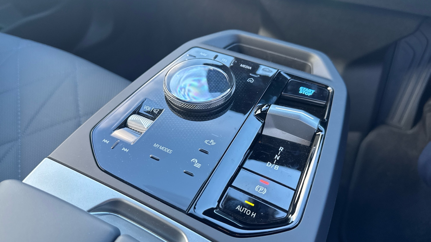 Used BMW iX 2025 for sale - 77068959: Photo 10