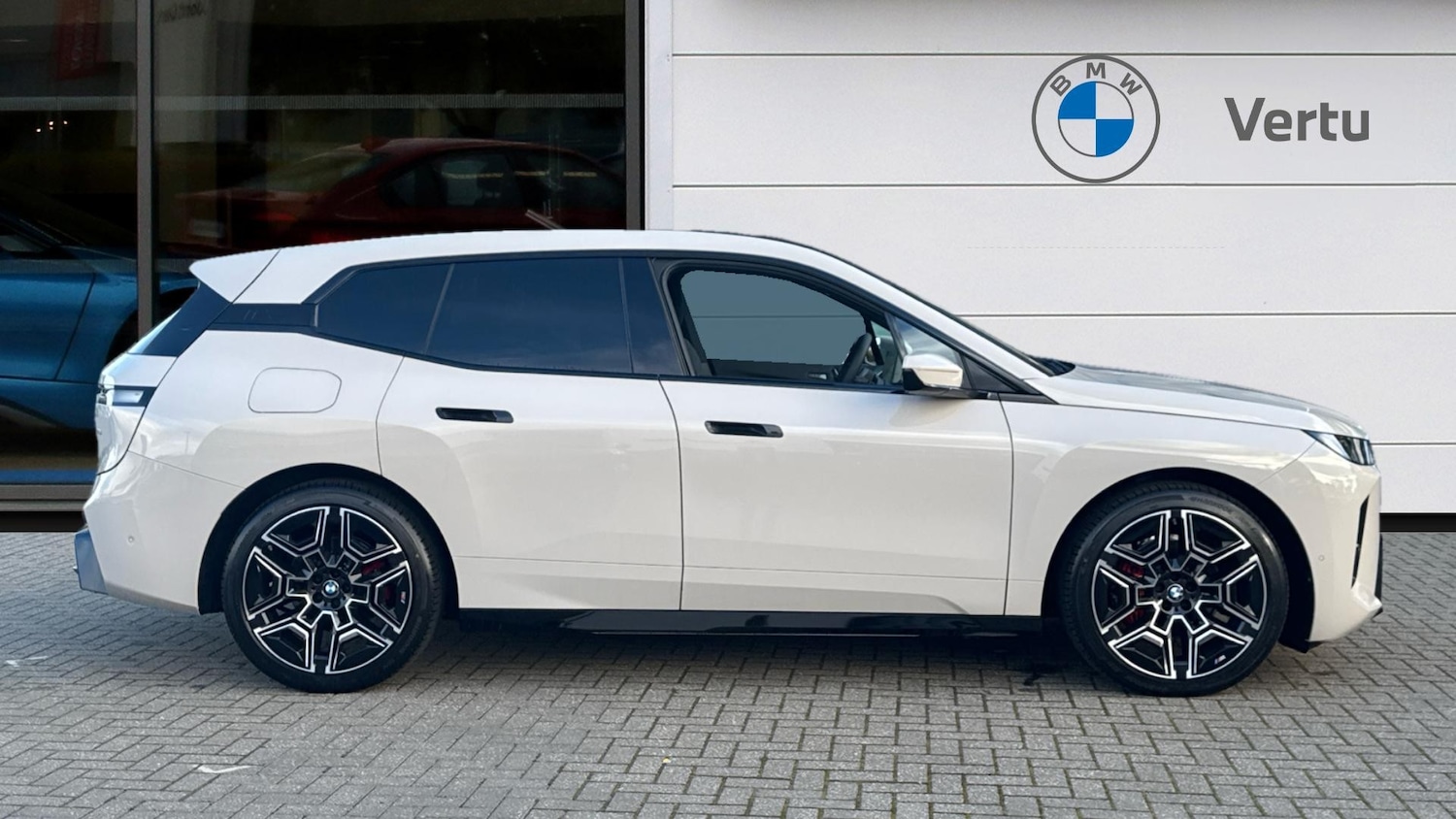 Used BMW iX 2025 for sale - 77068959: Photo 3