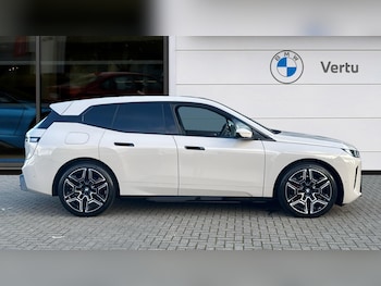 Used BMW iX 2025 for sale - 77068959: Photo