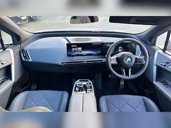 Used BMW iX 2025 for sale - 77068959: Photo