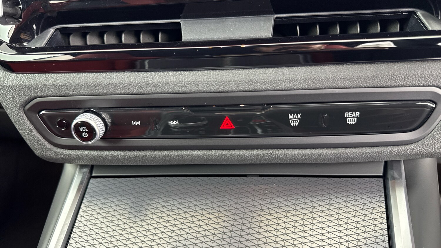 Used BMW M4 2024 for sale - 77366041: Photo 37