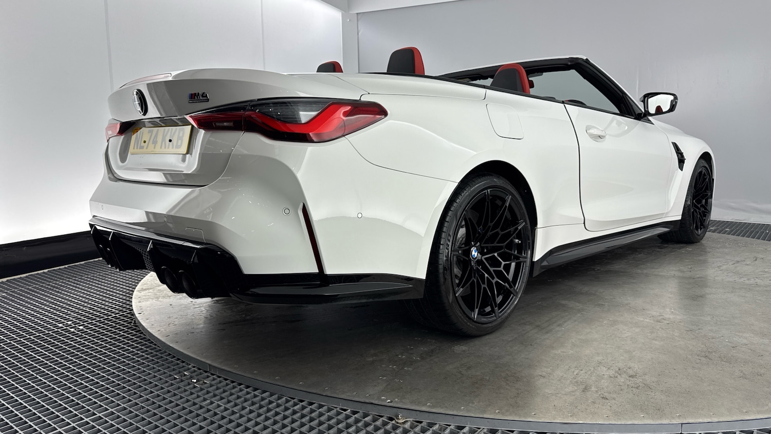 Used BMW M4 2024 for sale - 77366041: Photo 69