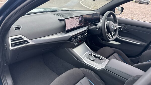 Used BMW 3 Series 2025 for sale - 76127103: Photo 7