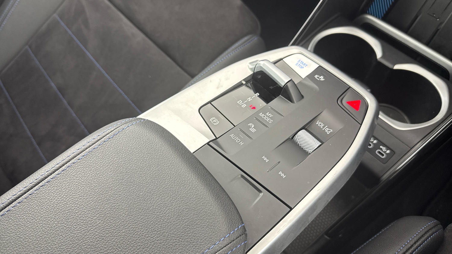 Used BMW iX1 2023 for sale - 77138448: Photo 10