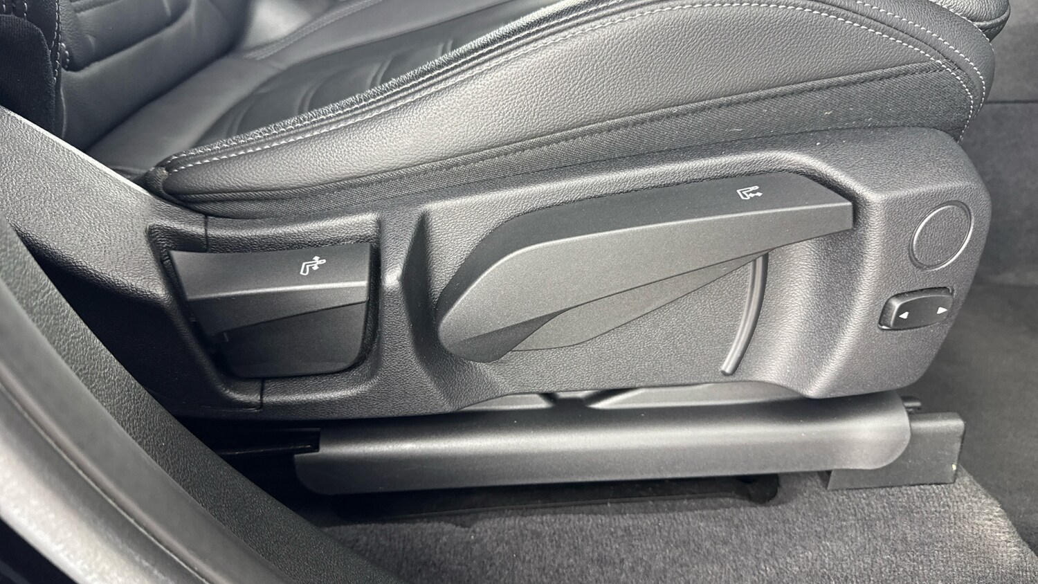 Used BMW X3 2020 for sale - 77973182: Photo 34