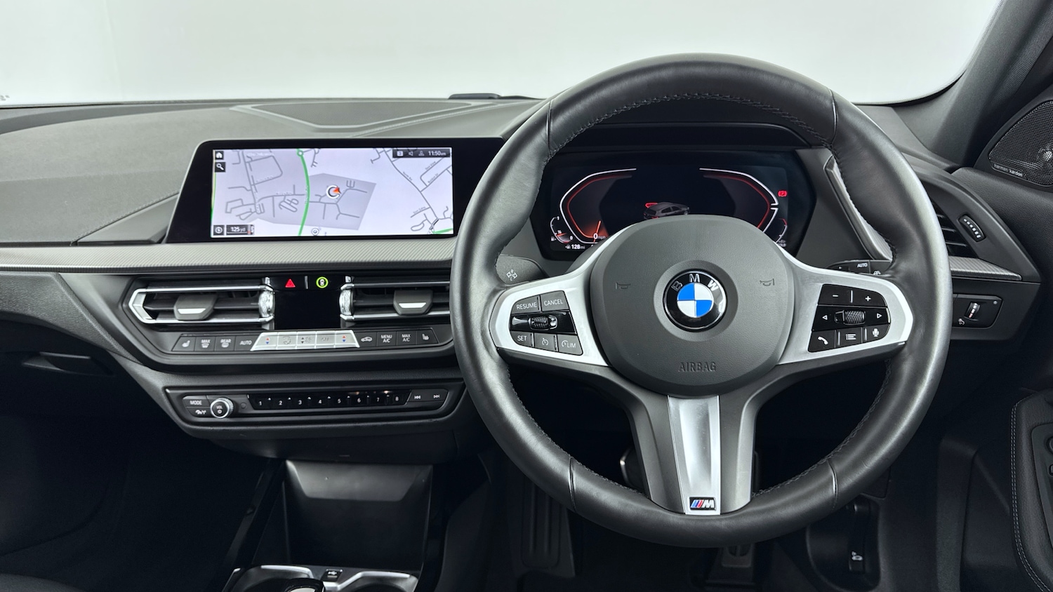 Used BMW 1 Series 2024 for sale - 77286137: Photo 5