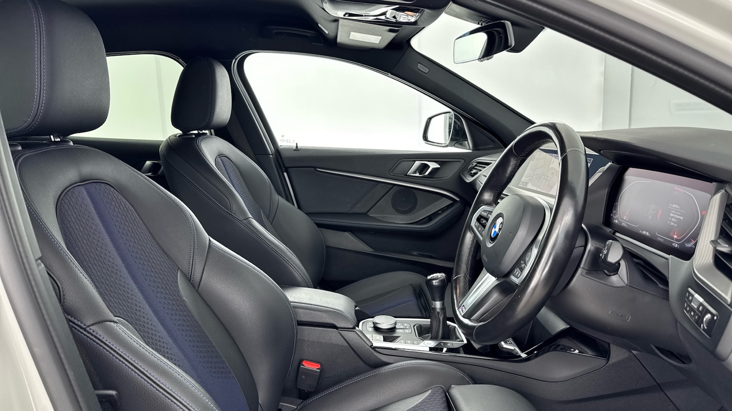 Used BMW 1 Series 2023 for sale - 77340245: Photo 11