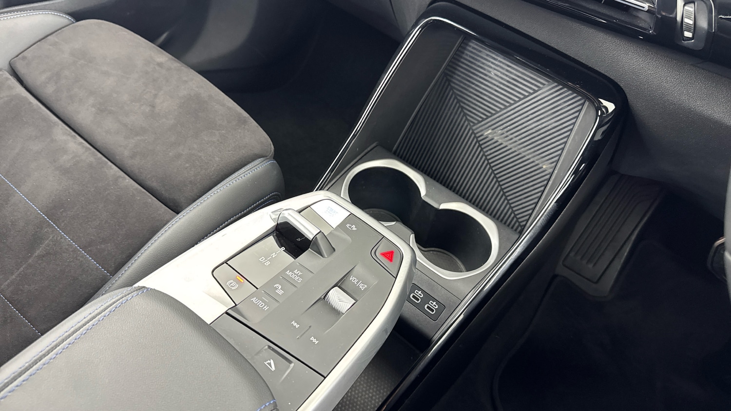 Used BMW iX2 2025 for sale - 77180648: Photo 10