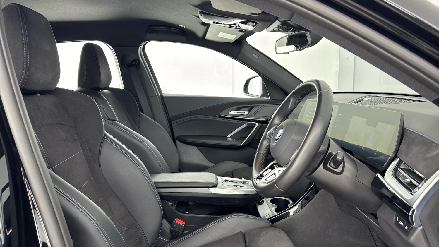 Used BMW iX2 2025 for sale - 77180648: Photo 11