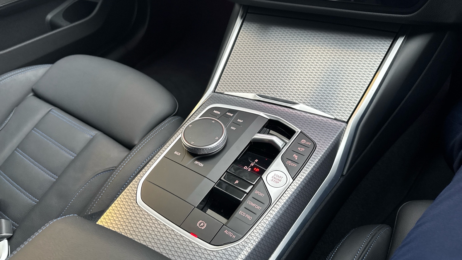 Used BMW 3 Series 2025 for sale - 77632360: Photo 10