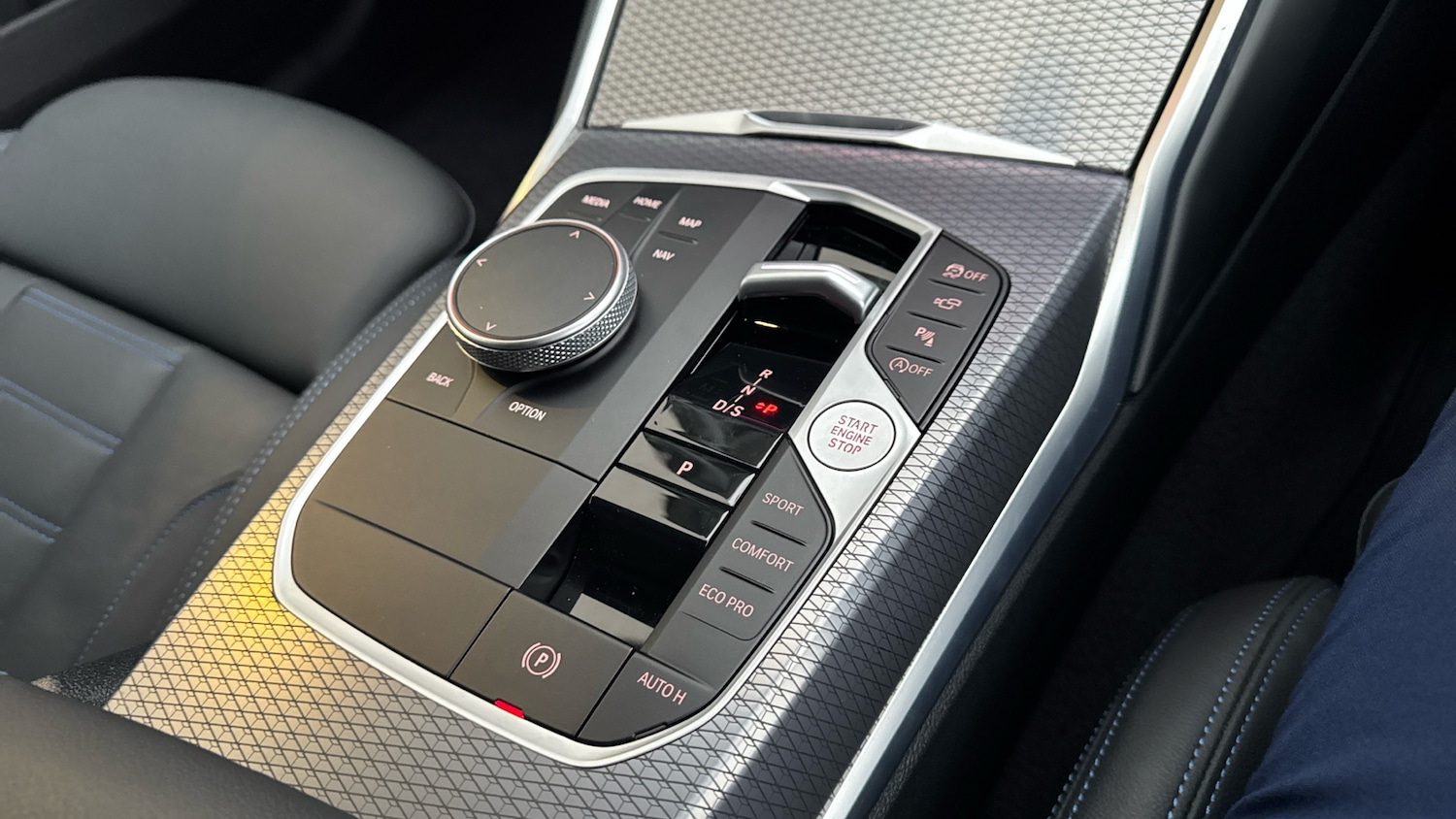 Used BMW 3 Series 2025 for sale - 77632360: Photo 19