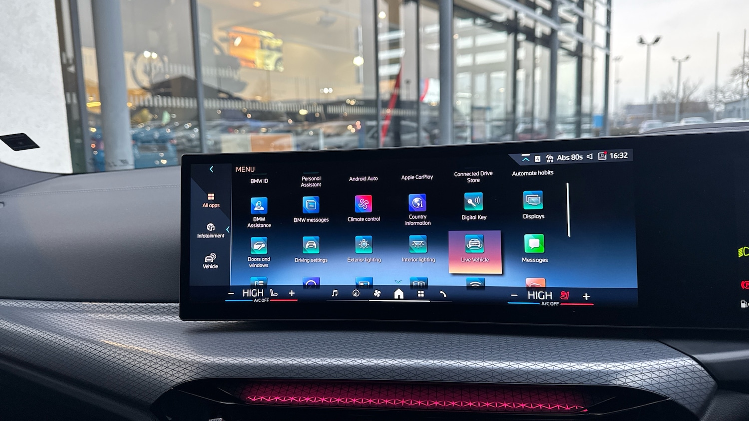 Used BMW 3 Series 2025 for sale - 77632360: Photo 43