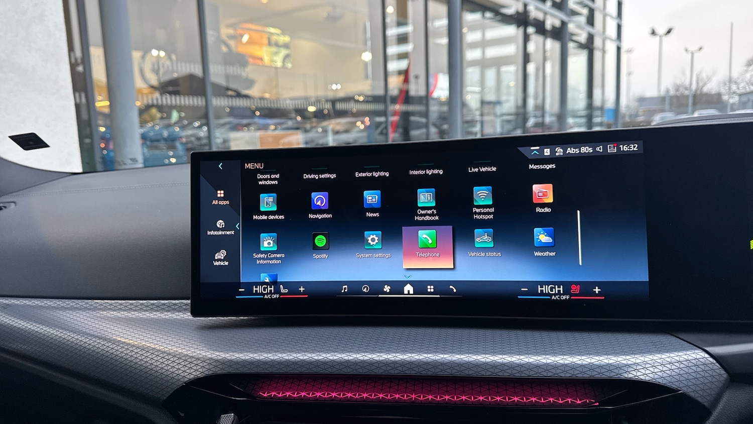 Used BMW 3 Series 2025 for sale - 77632360: Photo 44