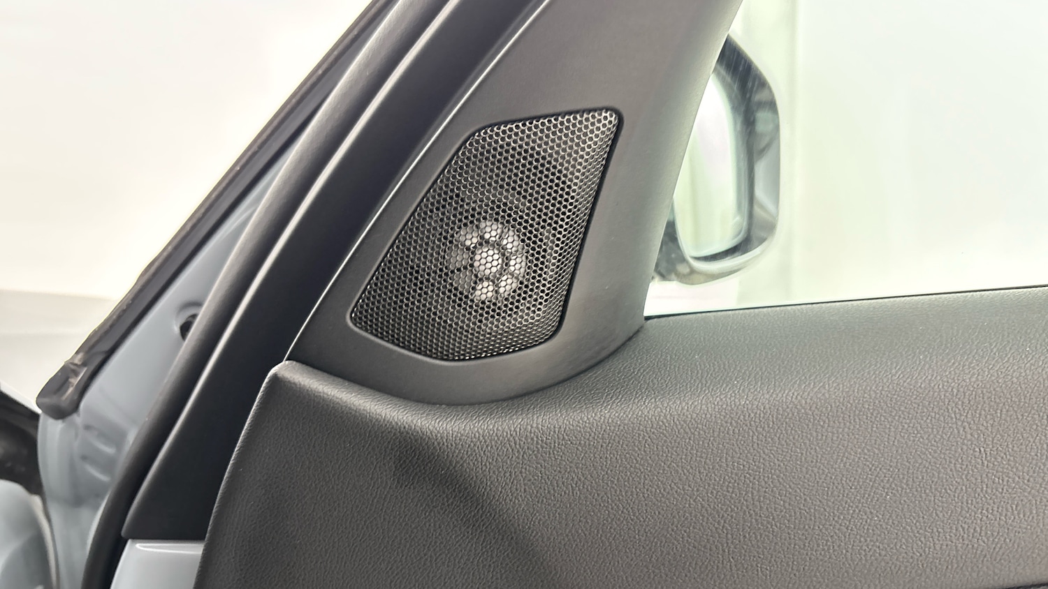 Used BMW 3 Series 2024 for sale - 76640808: Photo 20