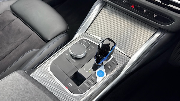 Used BMW i4 2022 for sale - 76253885: Photo 10