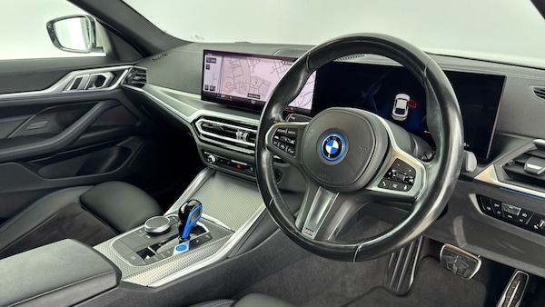 Used BMW i4 2022 for sale - 76253885: Photo 6