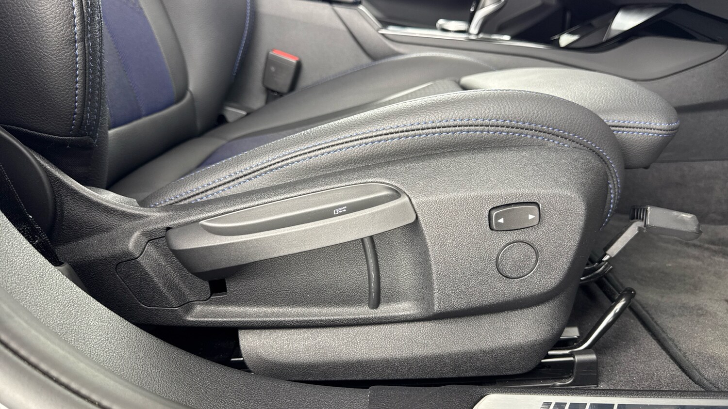 Used BMW 1 Series 2024 for sale - 77893235: Photo 33