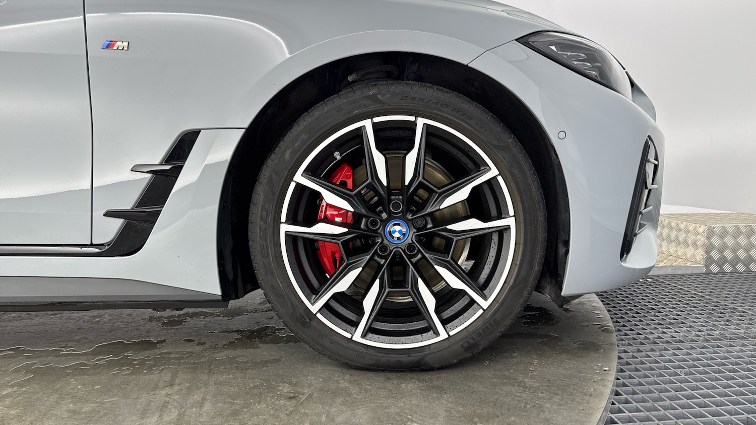 Used BMW i4 2023 for sale - 77581911: Photo 14