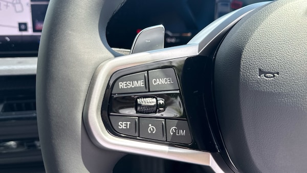 Used BMW 3 Series 2025 for sale - 75723271: Photo 17