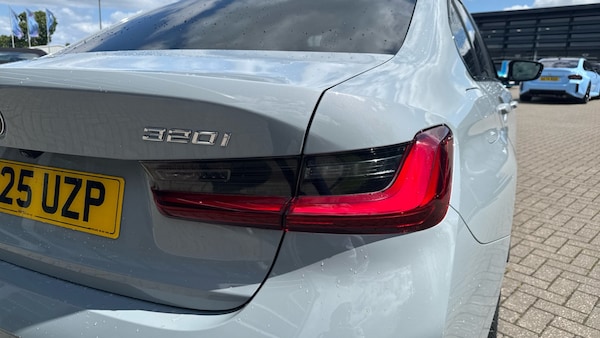 Used BMW 3 Series 2025 for sale - 75723271: Photo 22