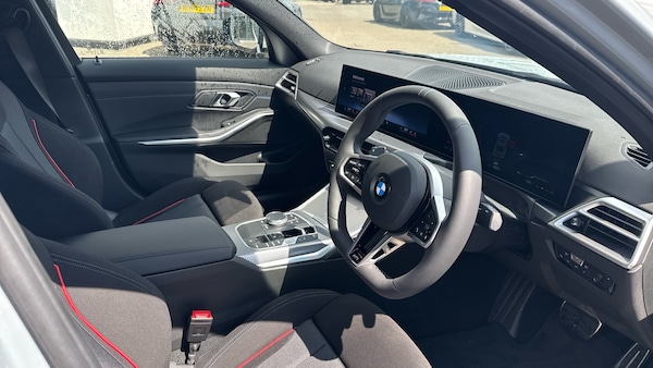 Used BMW 3 Series 2025 for sale - 75723271: Photo 6
