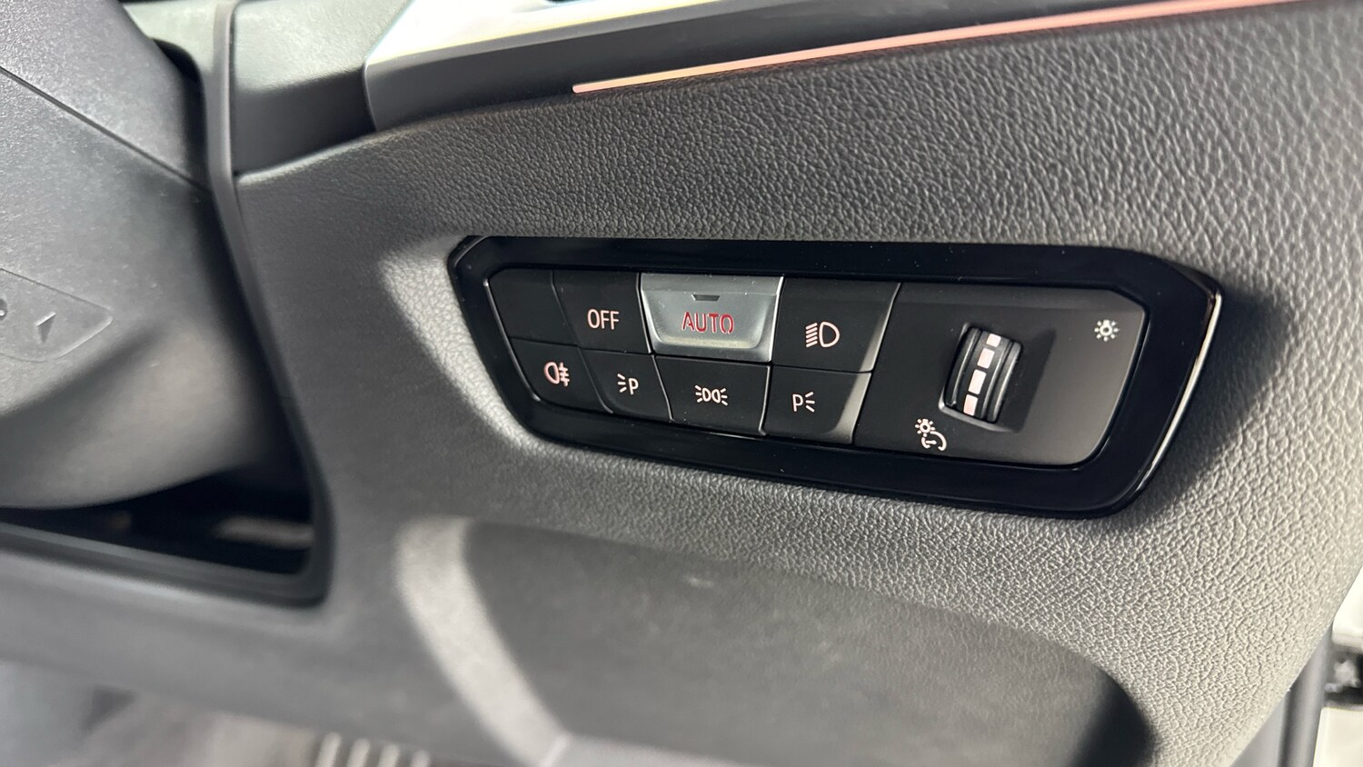 Used BMW 3 Series 2022 for sale - 77883872: Photo 36