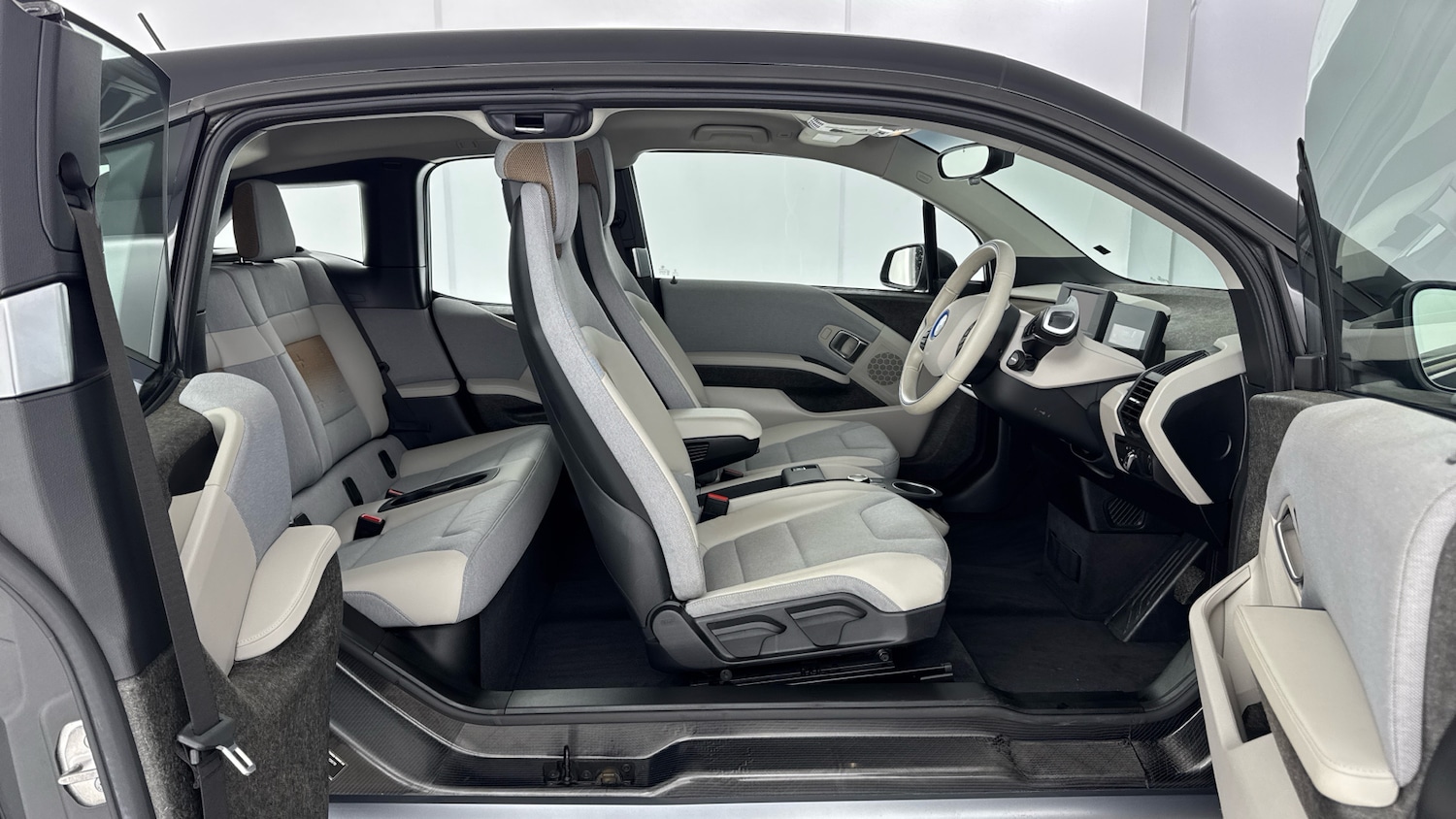 Used BMW i3 2022 for sale - 76818726: Photo 24