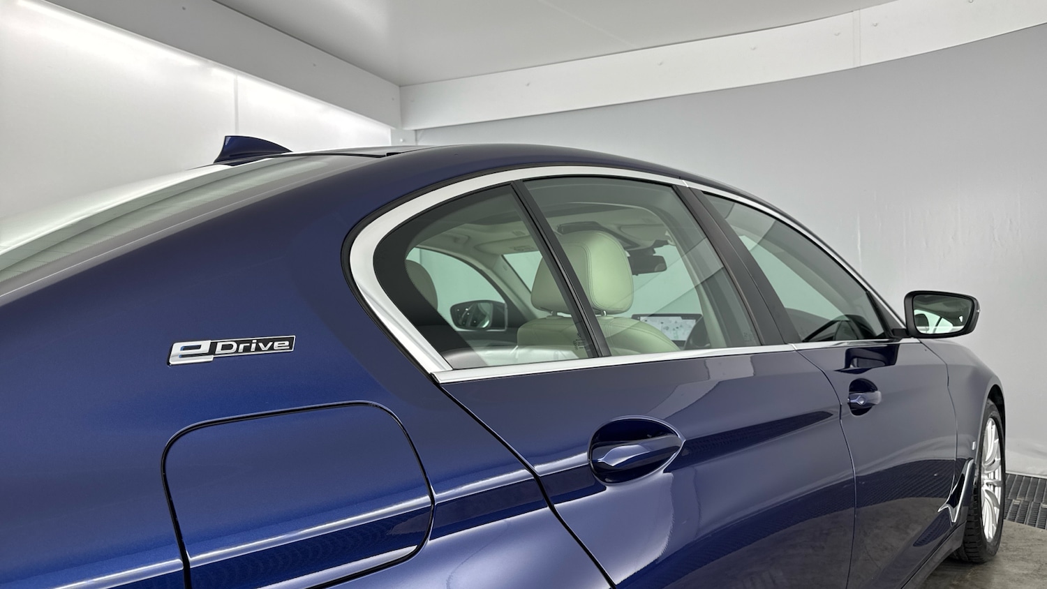 Used BMW 5 Series 2018 for sale - 76734355: Photo 24