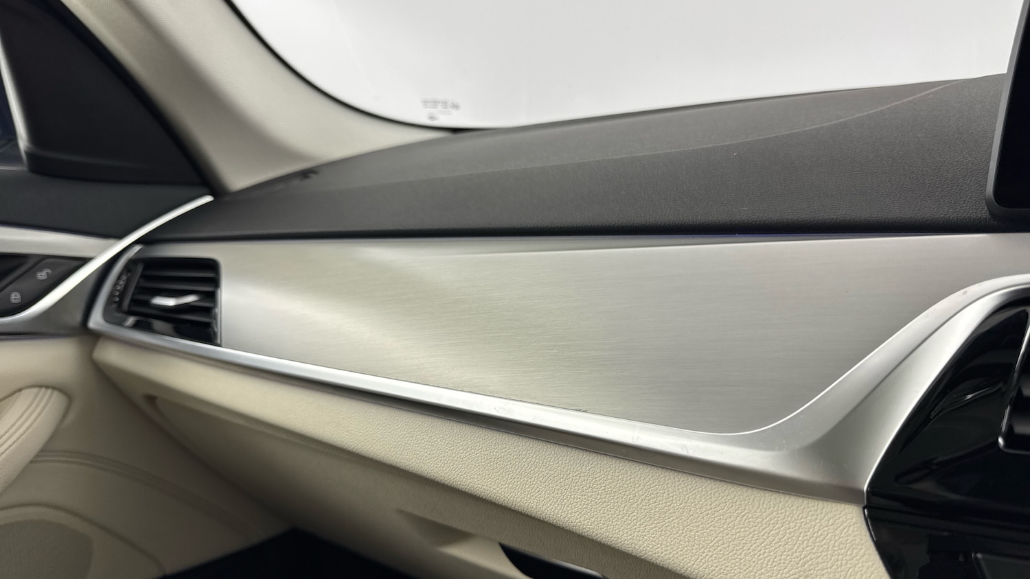 Used BMW 5 Series 2018 for sale - 76734355: Photo 29