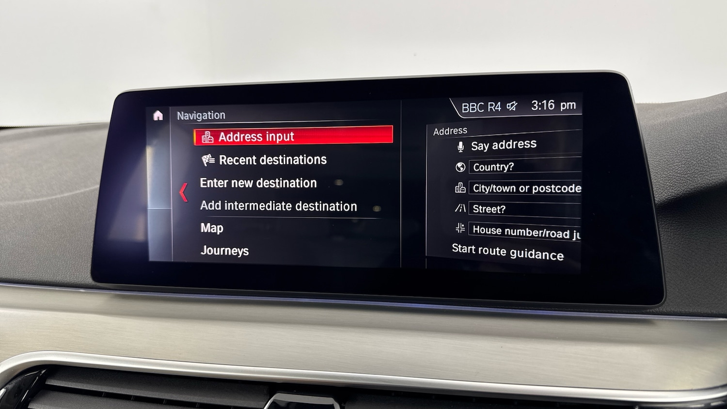 Used BMW 5 Series 2018 for sale - 76734355: Photo 38