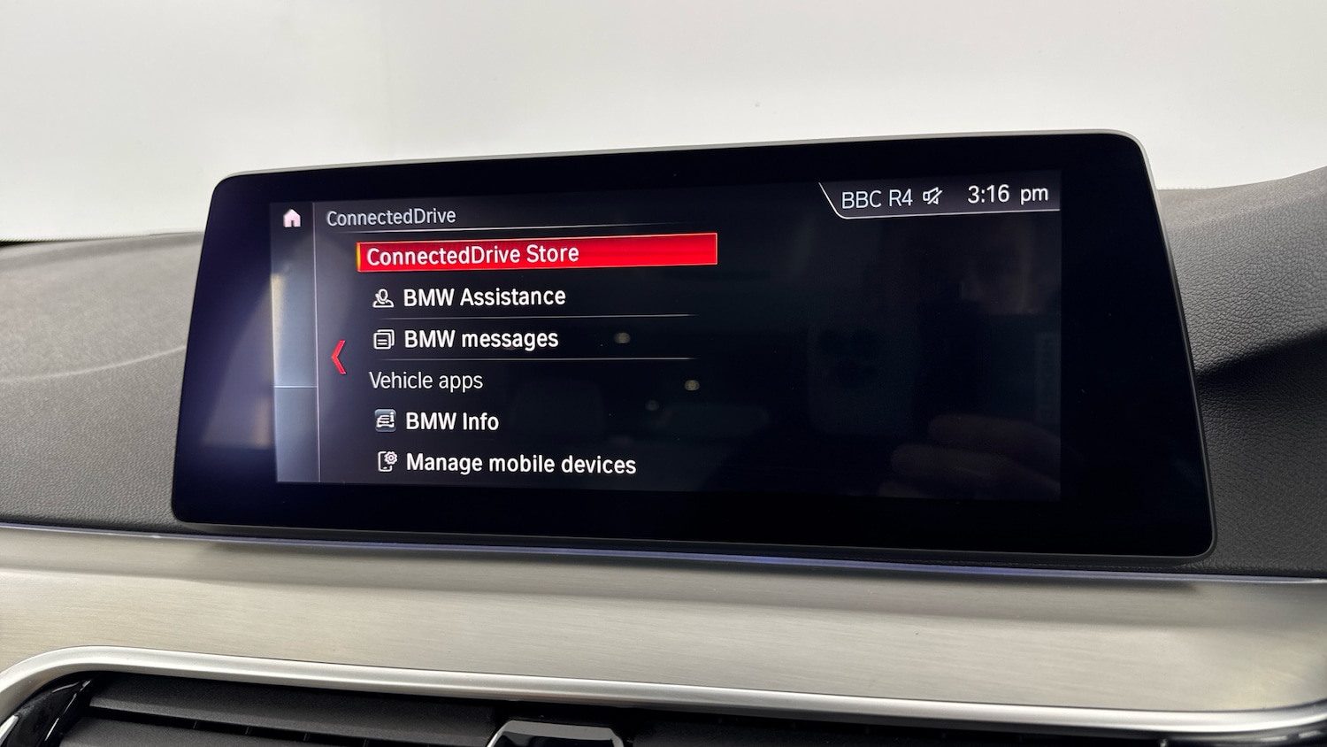 Used BMW 5 Series 2018 for sale - 76734355: Photo 39