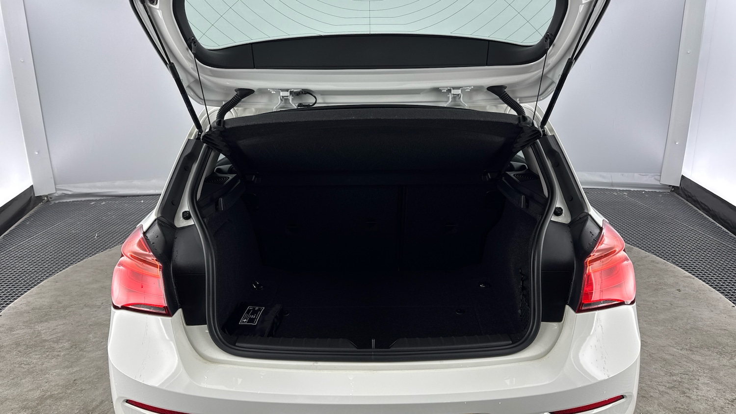 Used BMW 1 Series 2018 for sale - 77104521: Photo 13