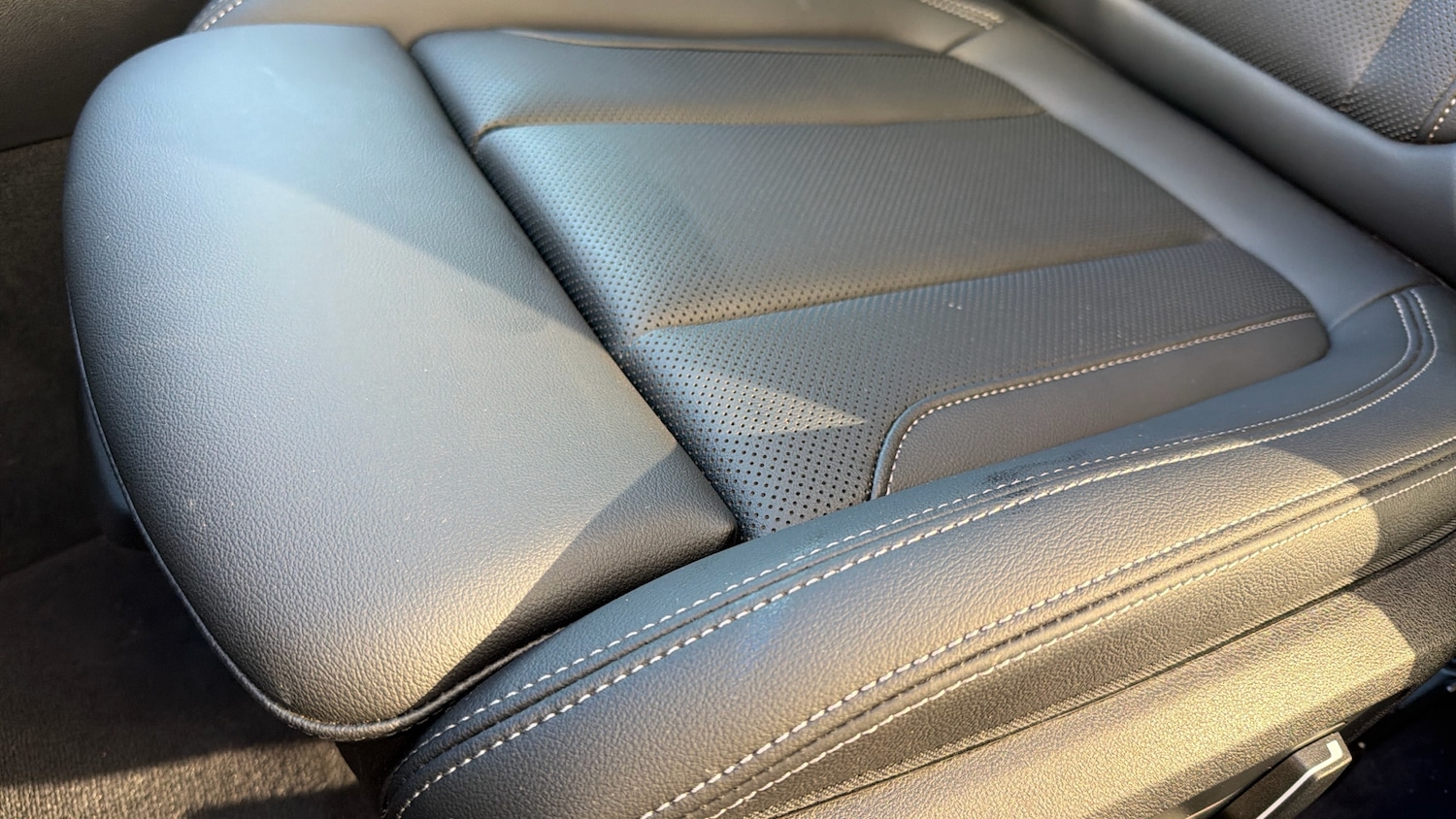 Used BMW 3 Series 2025 for sale - 77589704: Photo 37