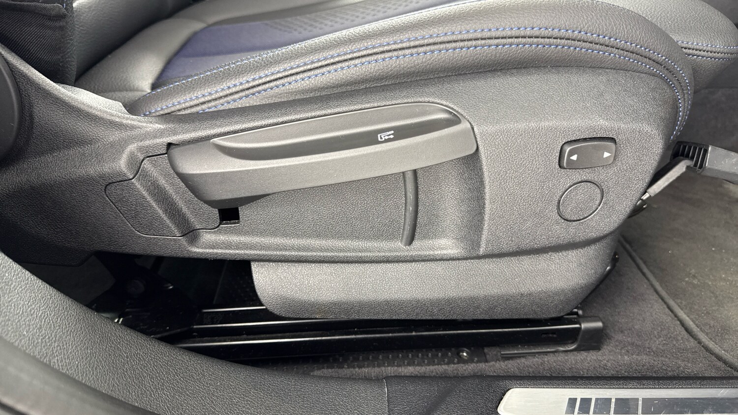 Used BMW 1 Series 2023 for sale - 77915883: Photo 33