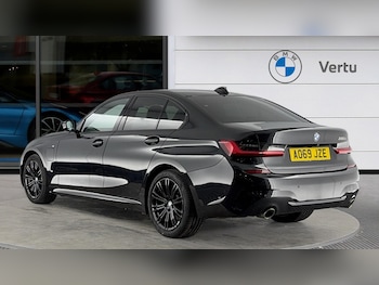 Used BMW 3 Series 2019 for sale - 77300277: Photo